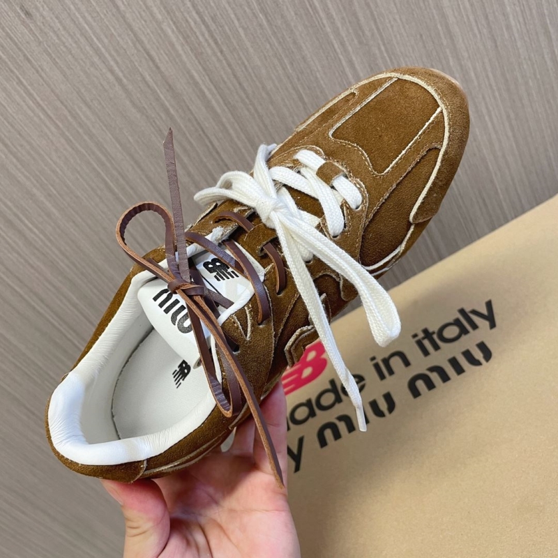 Miu Miu Casual Shoes